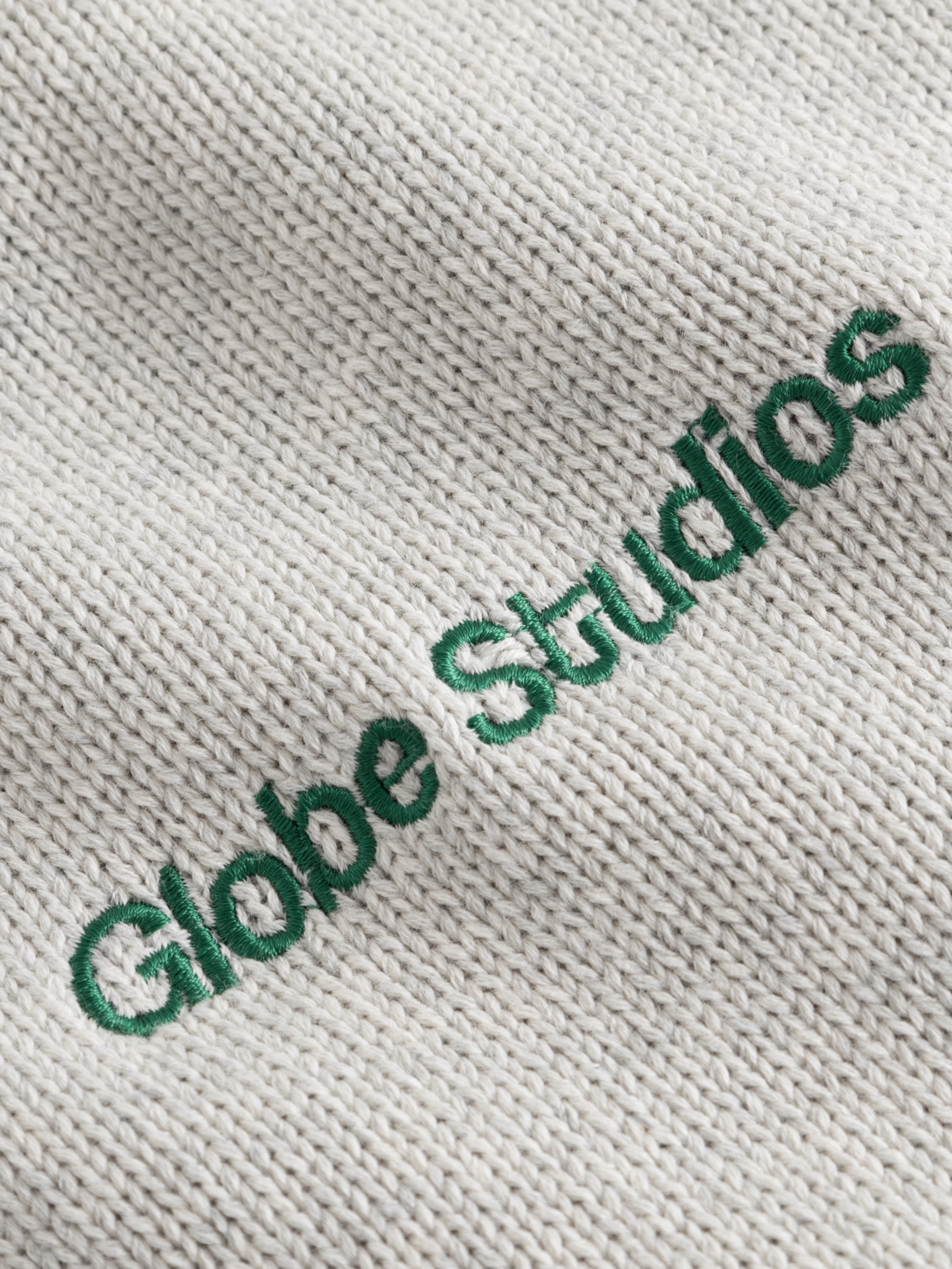 Globe Studios Logo Sweater Light Grey